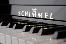 Schimmel Klavier, seltenes Designmodell aus den 70er Jahren - schwarz hochglanzpoliert
